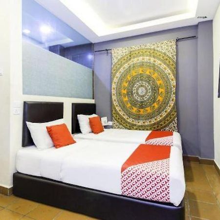 קואלה לומפור Oyo 90429 Hotel Narasindo מראה חיצוני תמונה