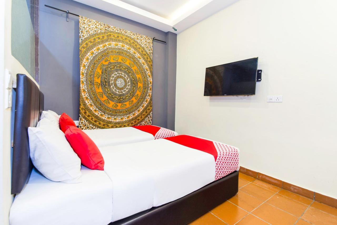 קואלה לומפור Oyo 90429 Hotel Narasindo מראה חיצוני תמונה