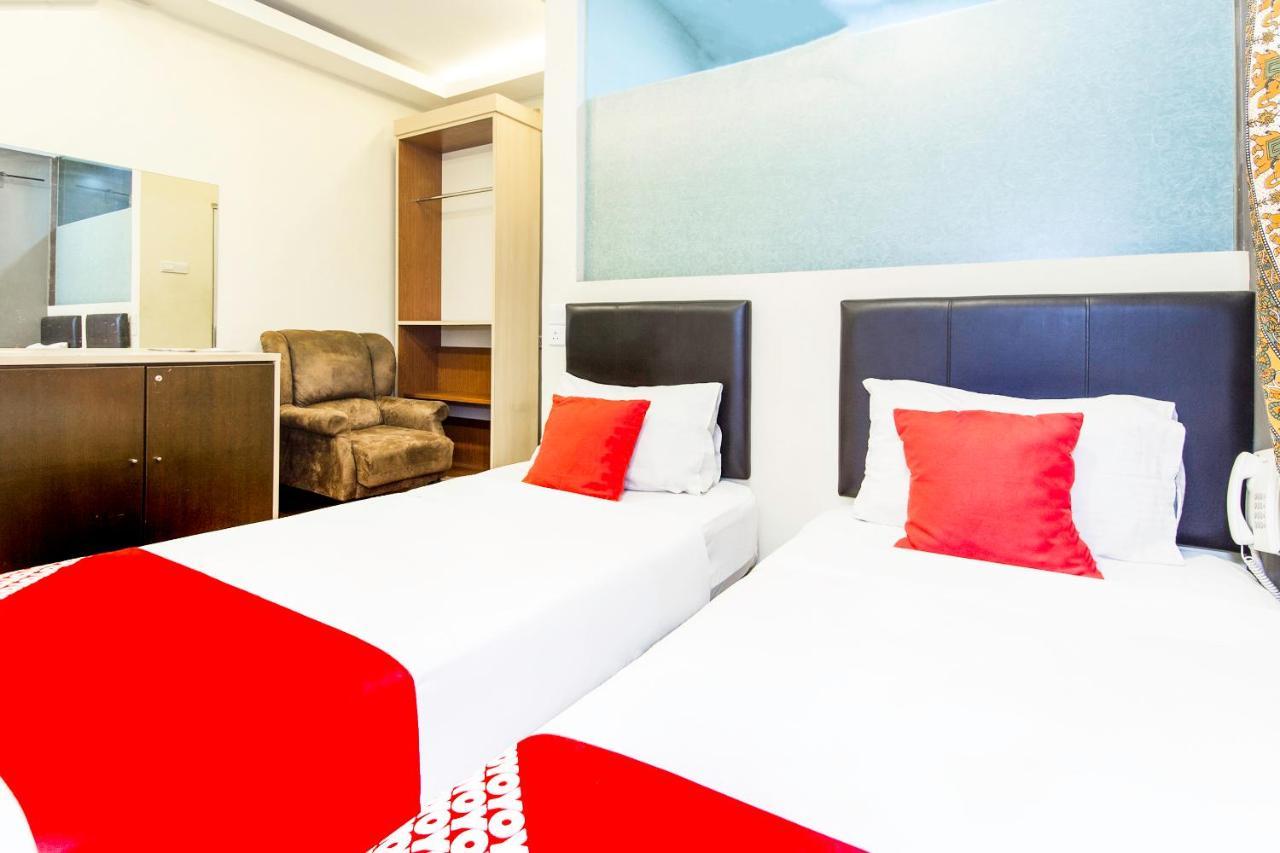 קואלה לומפור Oyo 90429 Hotel Narasindo מראה חיצוני תמונה
