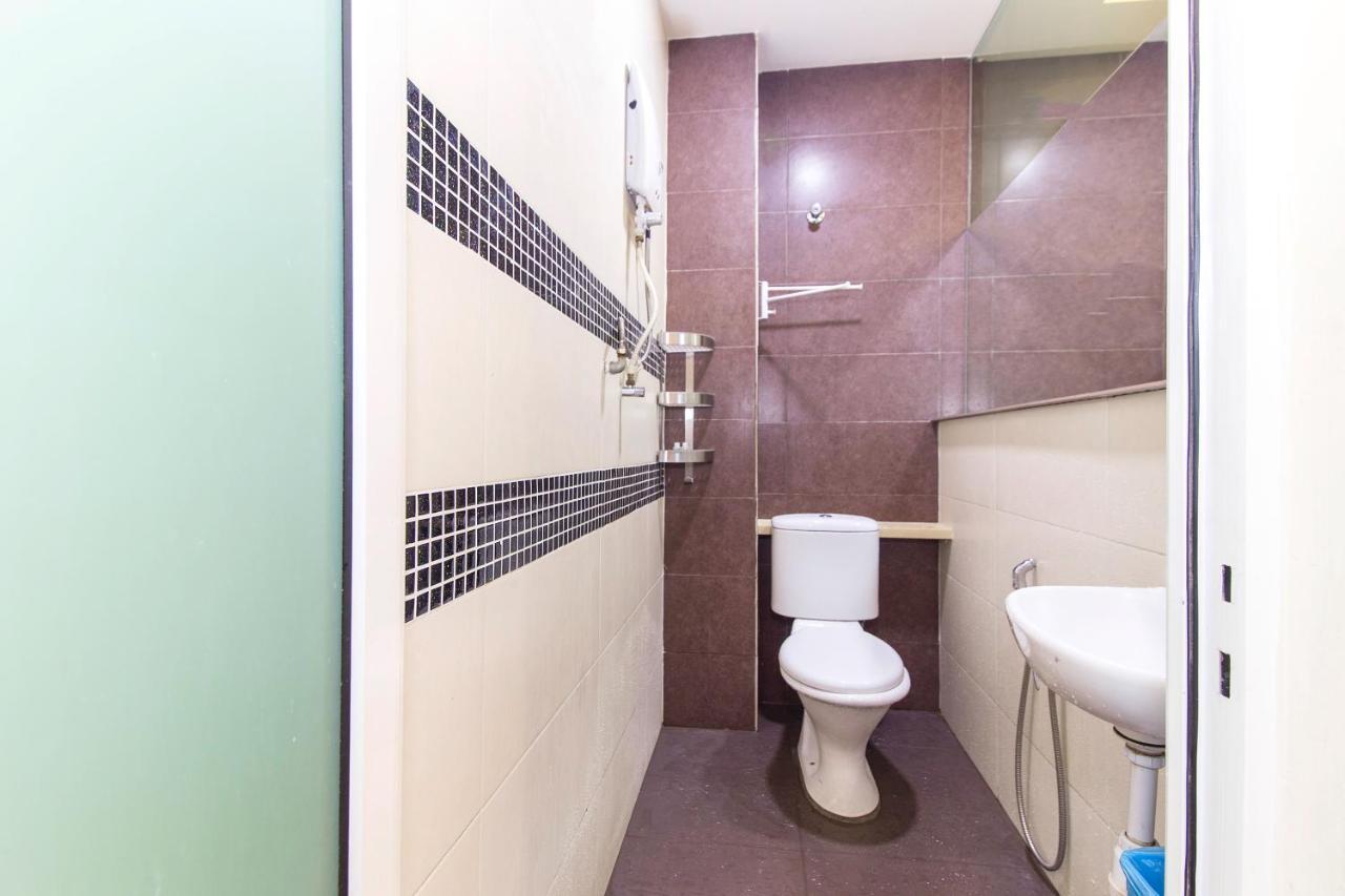 קואלה לומפור Oyo 90429 Hotel Narasindo מראה חיצוני תמונה