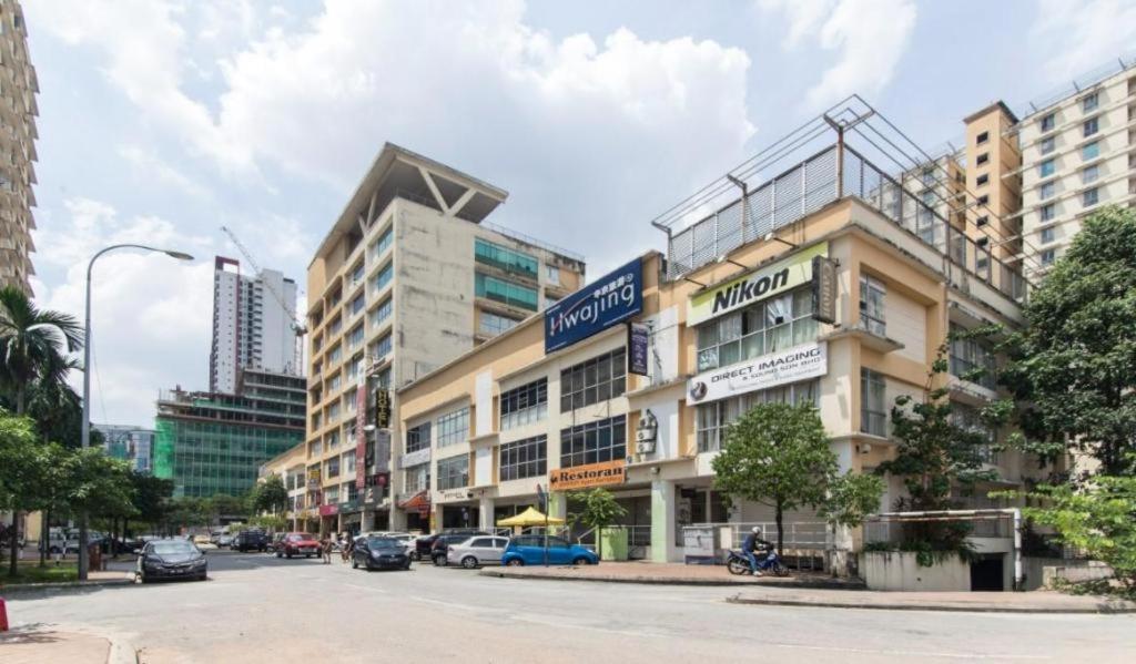 קואלה לומפור Oyo 90429 Hotel Narasindo מראה חיצוני תמונה